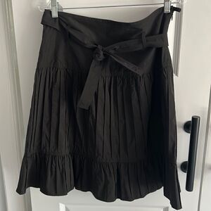 Eccoci. Black cotton pleated  ruffle skirt size 8 EUC‎